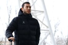 "Насаф" ва "Олимпик" "Марказий" стадионига етиб келди
