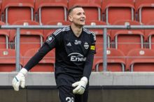 Польша чемпионатида дарвозабон ўз жарима майдонидан рақиб жамоага гол урди