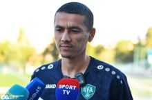 Умар Эшмуродов: "Ҳеч ким уч очкони осонгина бериб қўймайди. Суперлигамиз Малайзия чемпионатидан анча кучлироқ экан"