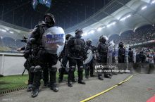 Мухлислар сабаб Косово терма жамоаси ўйинни тугатмай, майдонни тарк этди