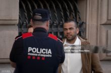 1 йил қамоқда ўтирган Дани Алвес оқланди!