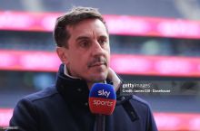 Невилл: "МЮда Диалло ва Фернандешдан бошқа ишонса бўладиган футболчи йўқ"