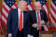 Инфантино Трампга Россия ва халқаро турнирлар ҳақида: "Умид қиламизки, тинчлик ўрнатилади ва улар яна қабул қилинади". АҚШ президенти русларнинг четлатилишидан "бехабар" эди